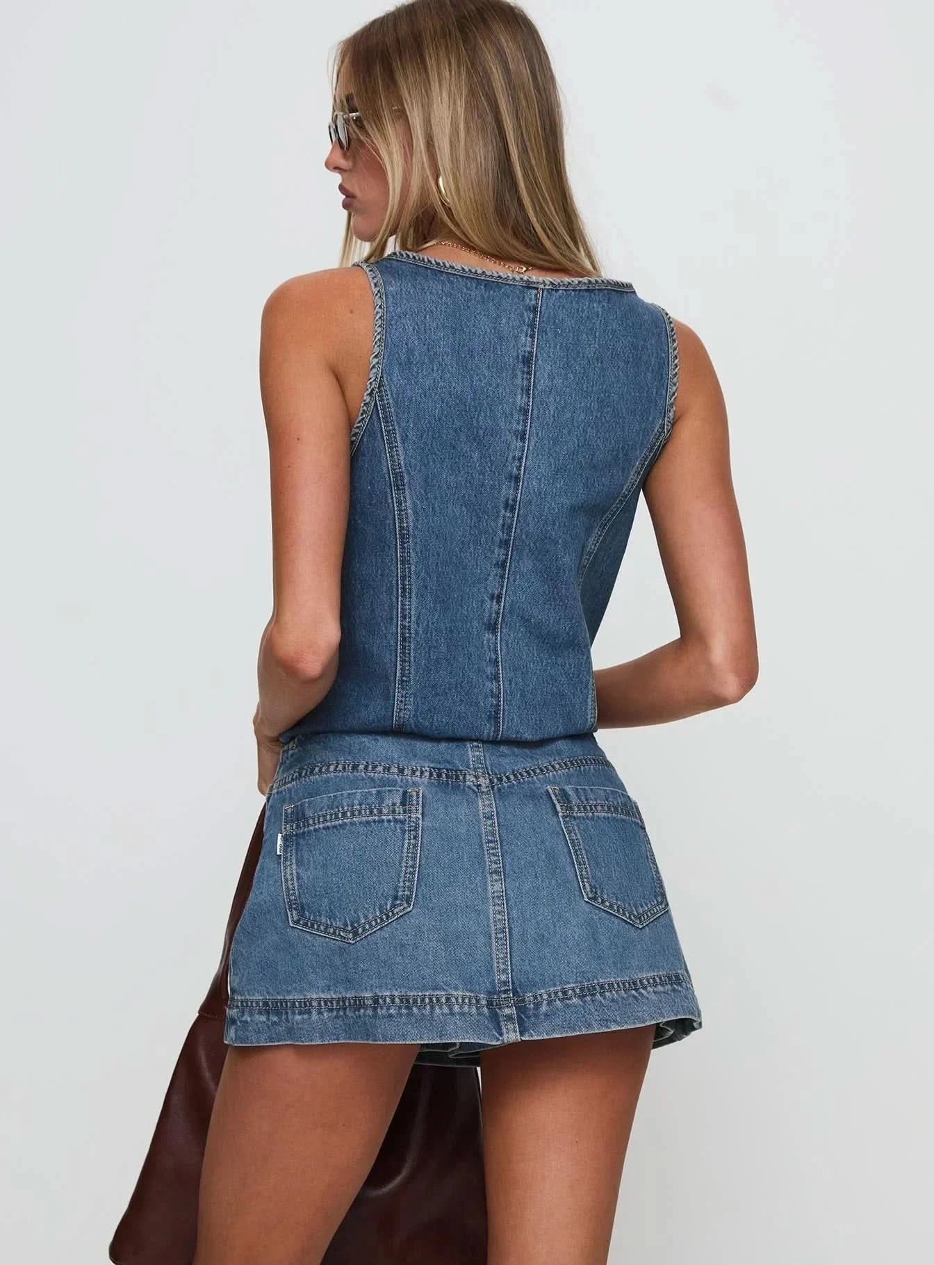 Beautifully Crafted Garment in a Classic Style