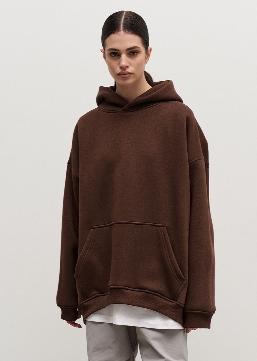 Effortlessly Elegant Garment with a Timeless Design