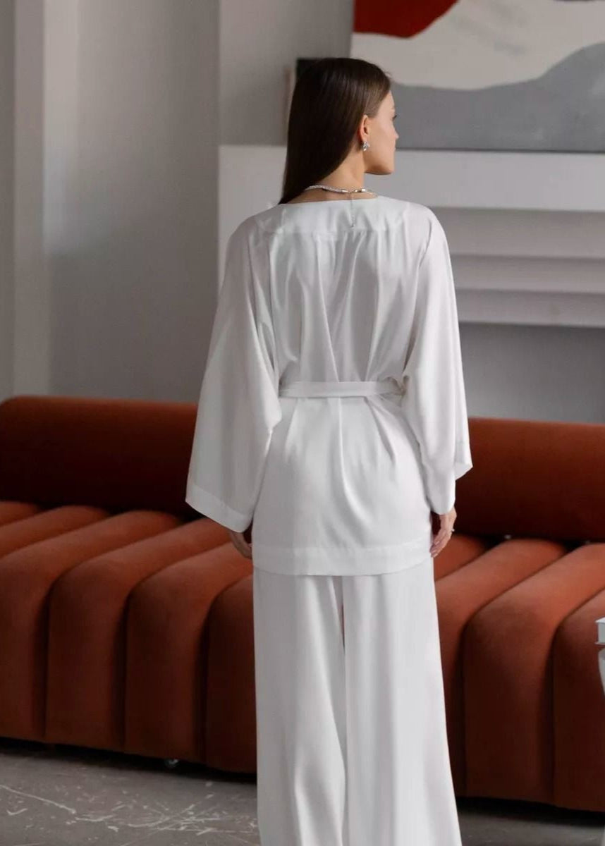 Beautifully Finished Pants in a Timeless Design