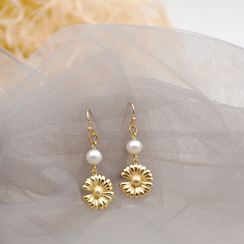 Elegant Pearl Daisy Earrings
