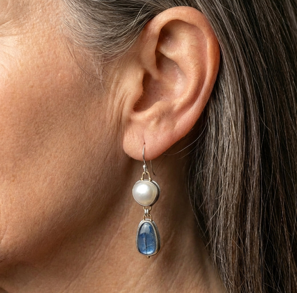 A Natural Blue Stone Earring Set