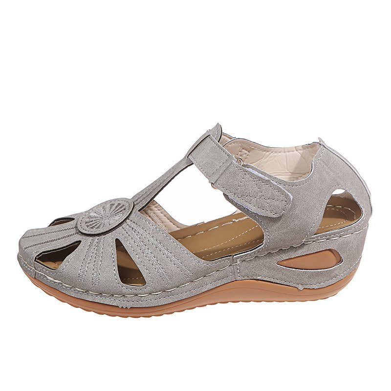 Graceful Orthopedic Sandals for Modern Look