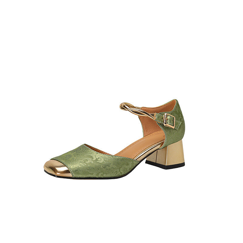 Chic Orthopedic Sandals with Unique Design