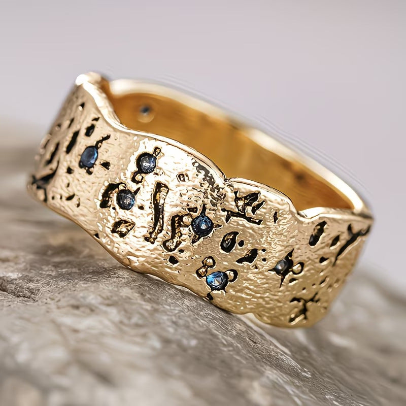 Textured Gold Sapphire Ring