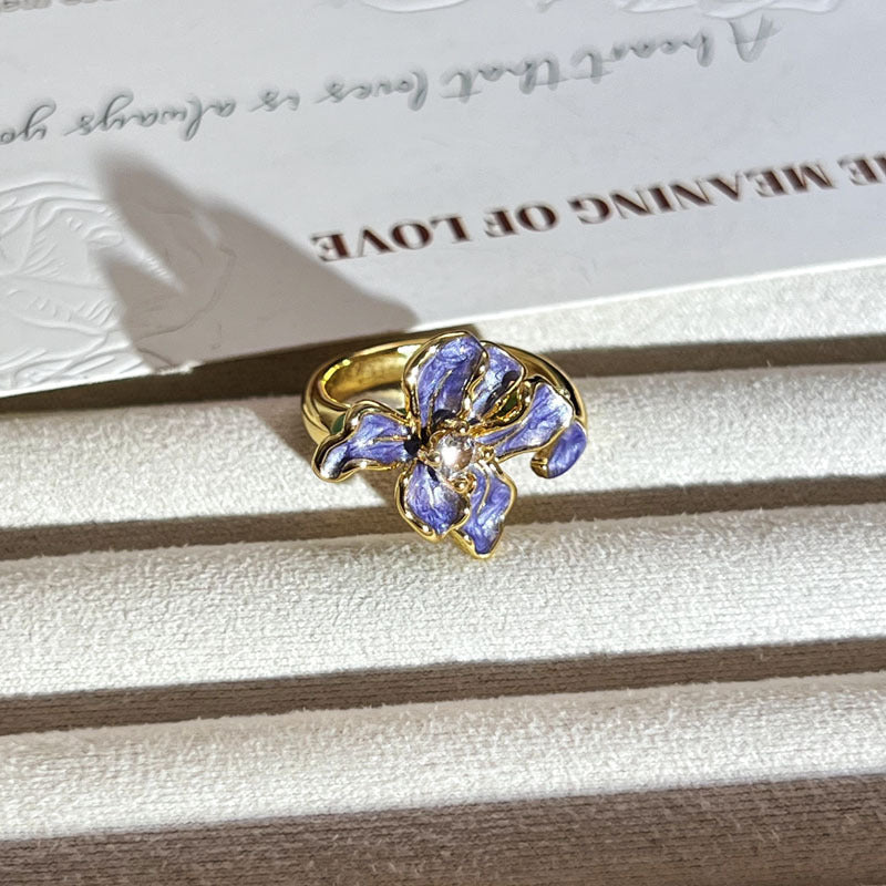 Vintage Iris Ring