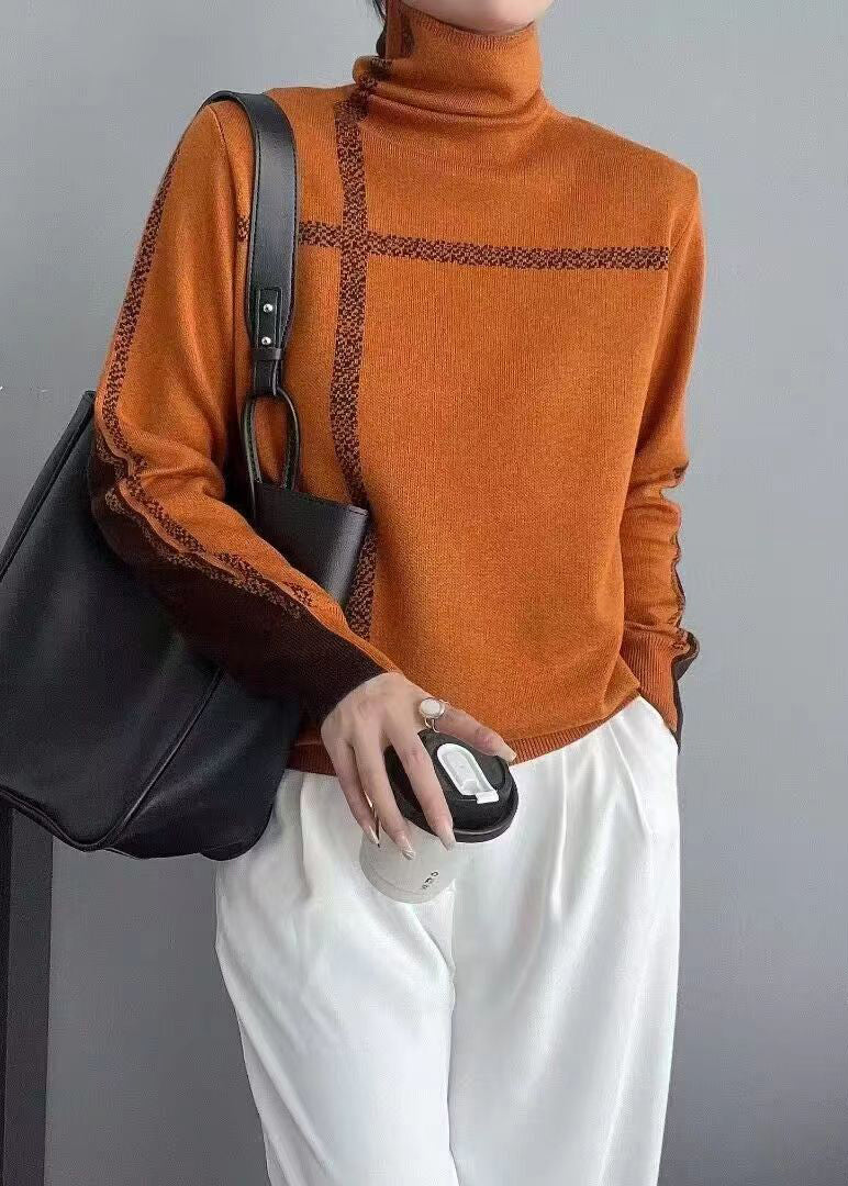 Well Tailored Top with a Graceful Silhouette