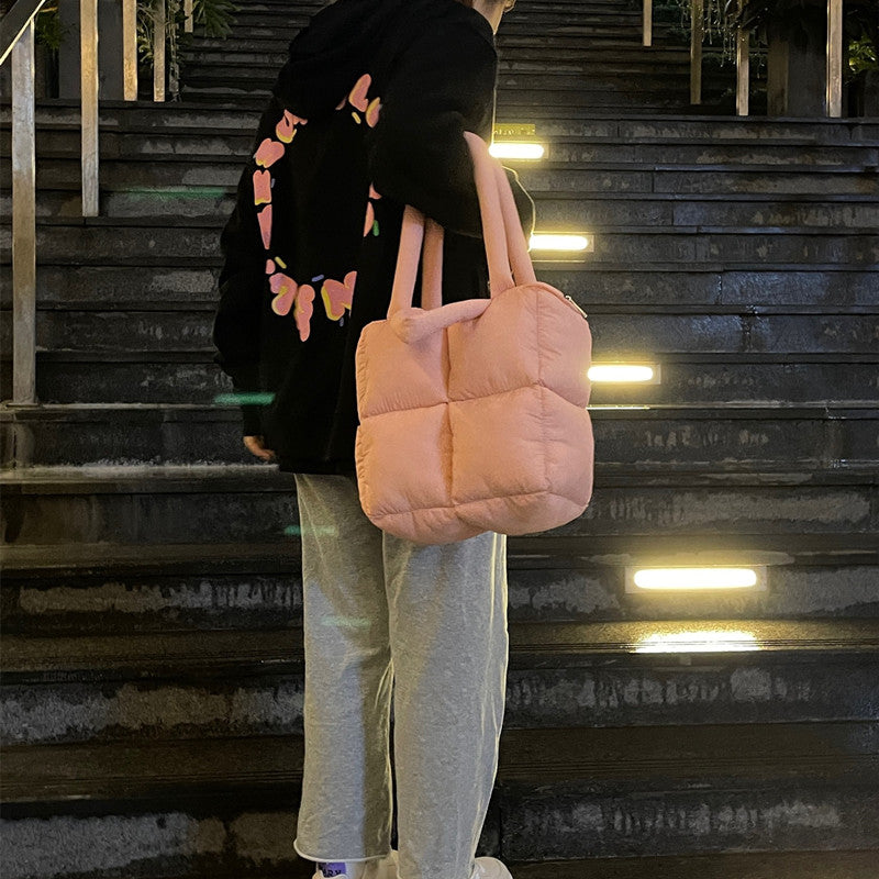 Classic Vintage Bag with a Flattering Fit
