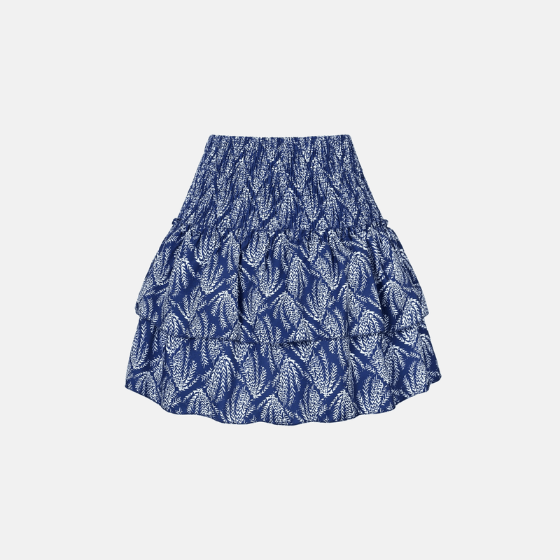 Sophisticated Garment with a Clean Classic Look