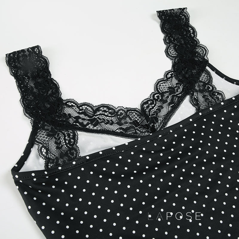 Well Tailored Garment with a Graceful Silhouette