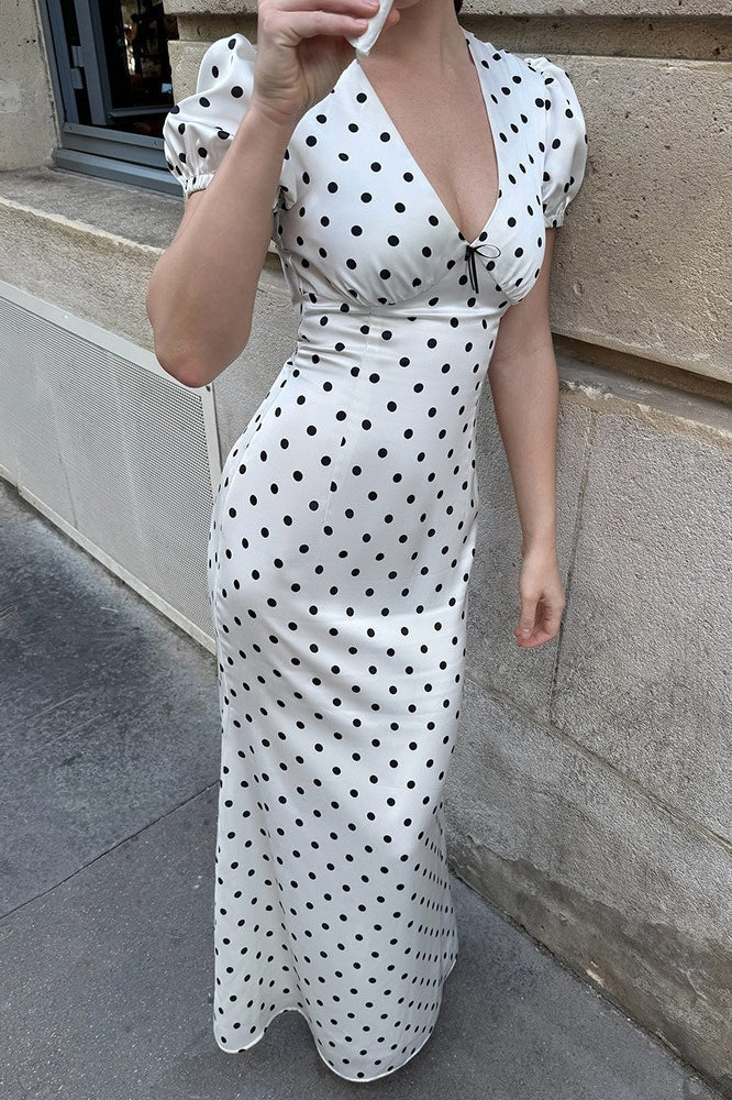Timeless Vintage Style Dress