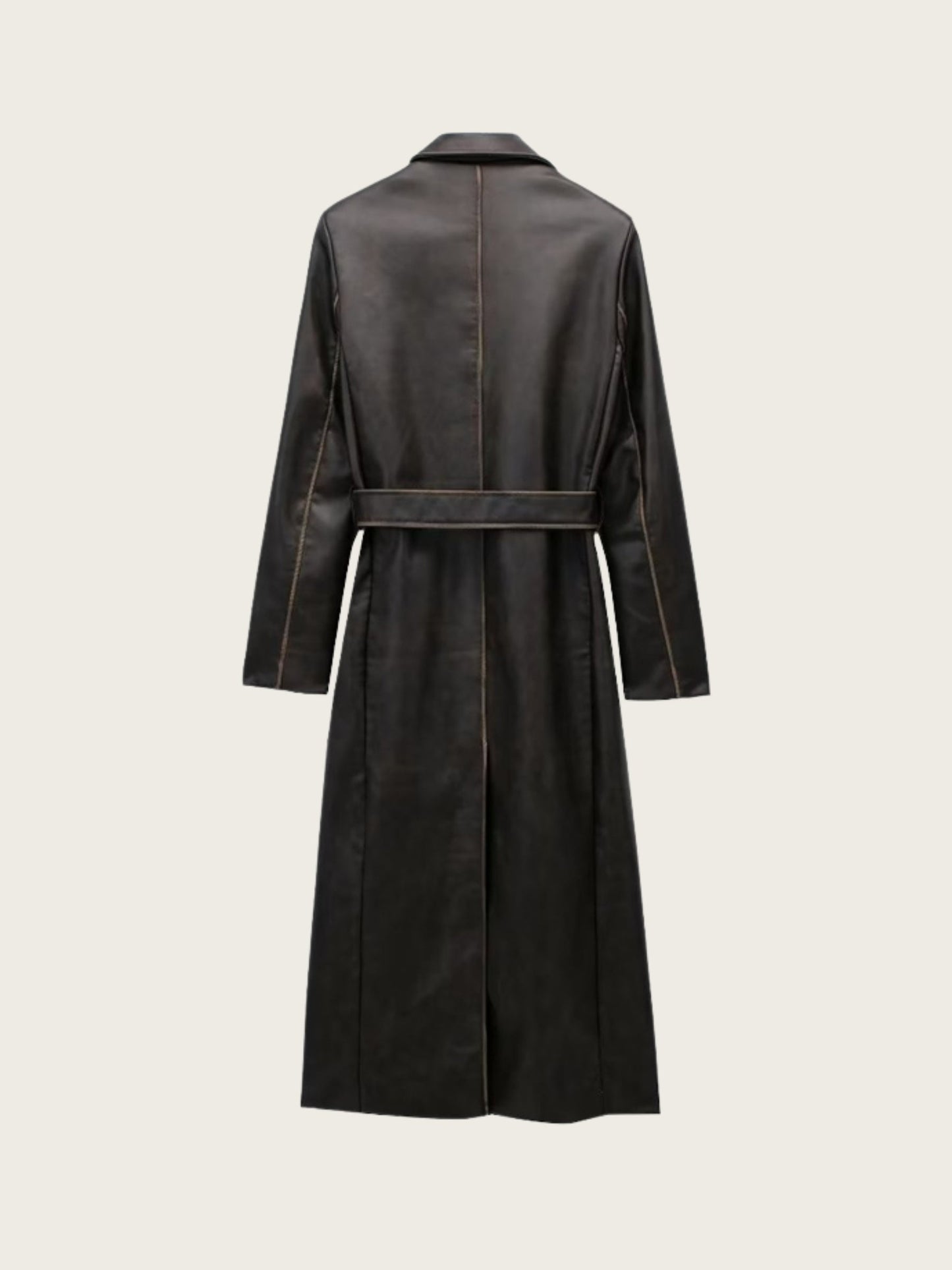 Gracefully Styled Coat for Any Occasion
