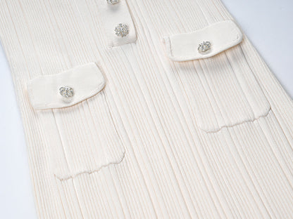 Effortlessly Elegant Dress with a Timeless Design