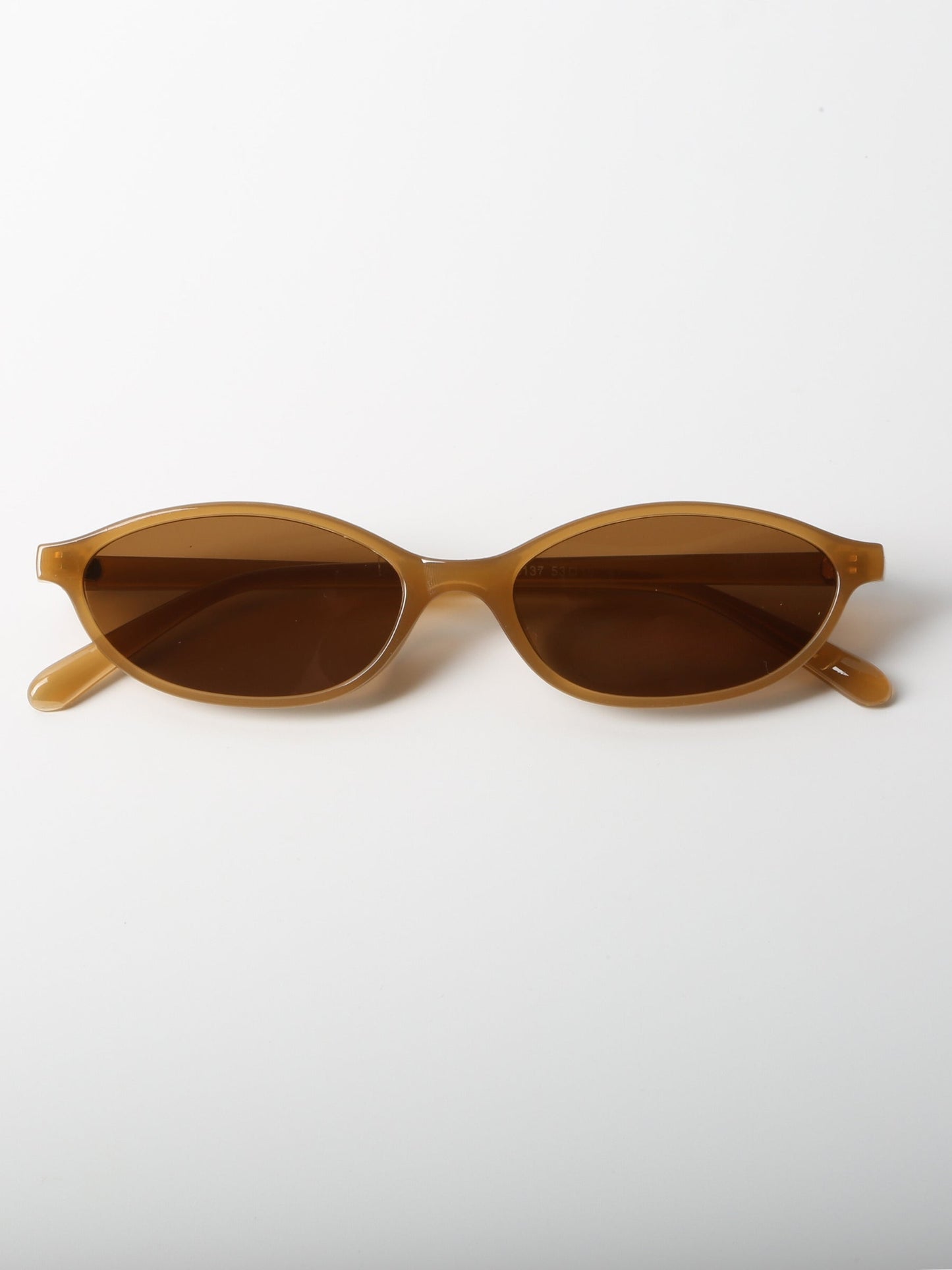 Effortlessly Elegant Garment with a Timeless Design