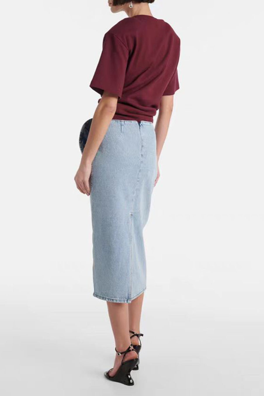 Gracefully Designed Garment