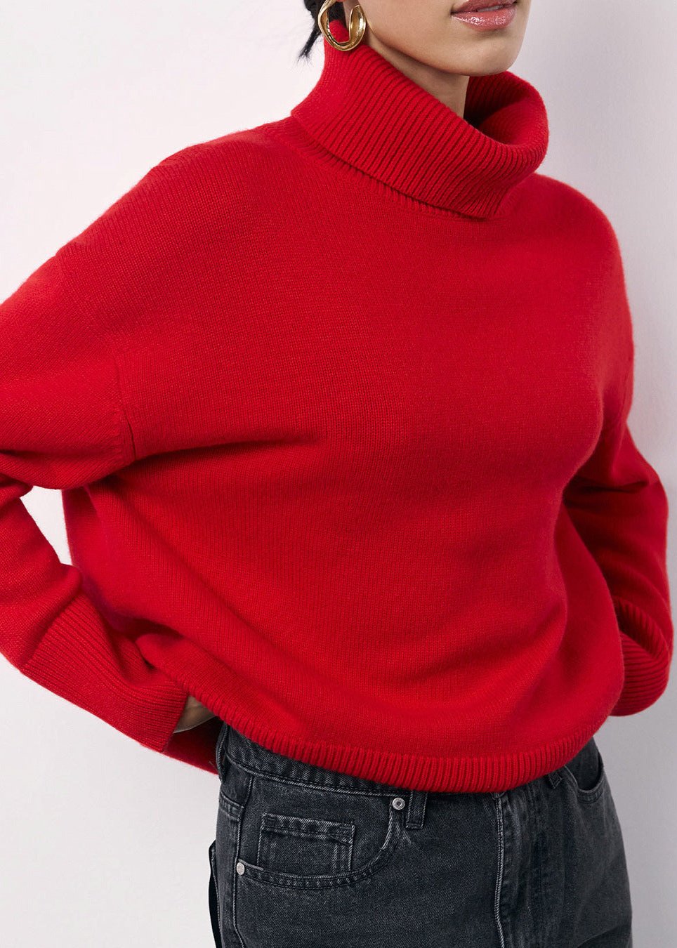 Beautifully Crafted Sweater in a Classic Style