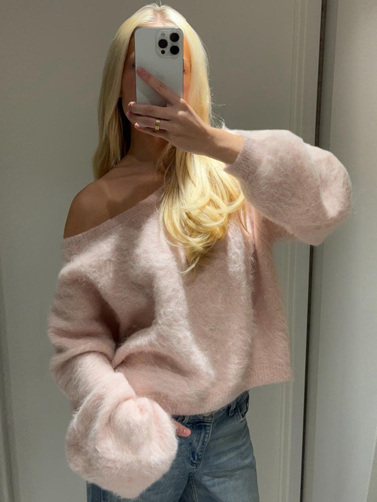 Polished Sweater with an Effortless Classic Look