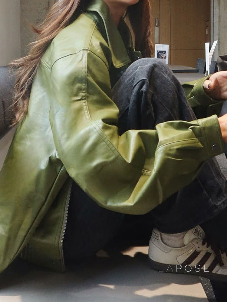 Effortlessly Elegant Jacket with a Timeless Design