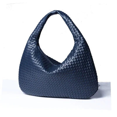 Well Tailored Bag with a Graceful Silhouette