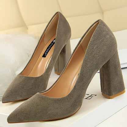 Sophisticated Garment with a Clean Classic Look