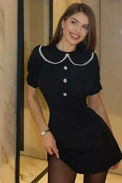 Gracefully Styled Dress for Any Occasion