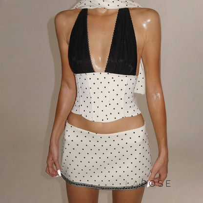 Beautifully Finished Garment in a Timeless Design