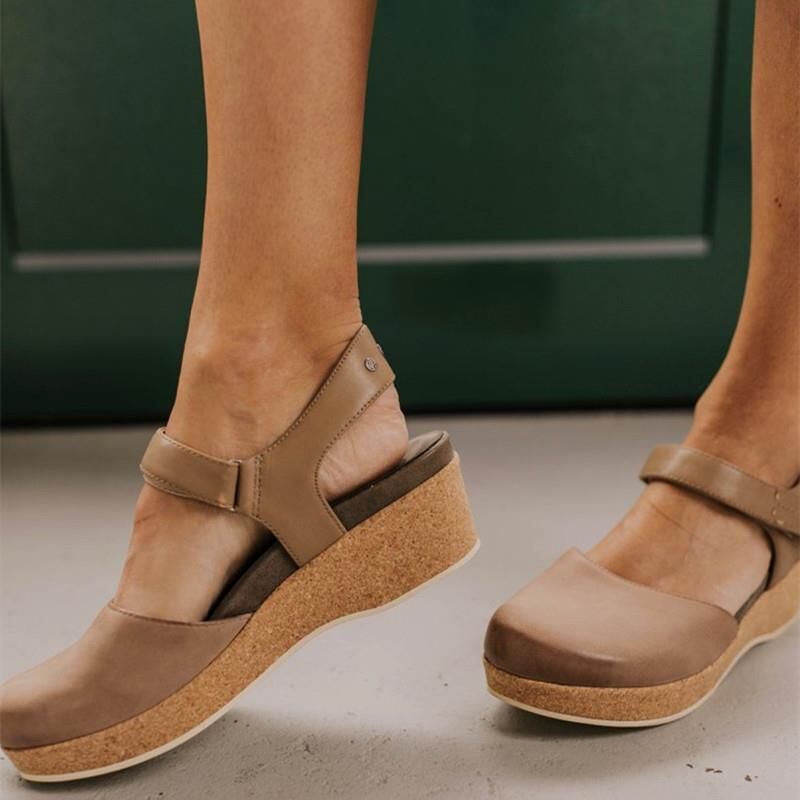 Beautifully Crafted Orthopedic Sandals