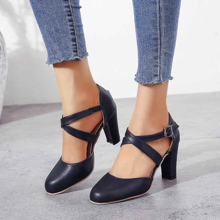 Graceful Orthopedic Sandals for Modern Look