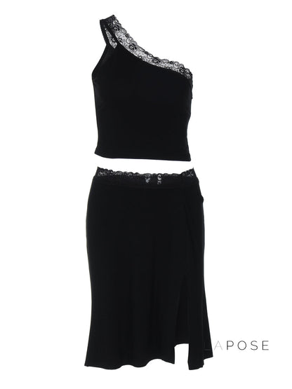 Sophisticated Garment with a Clean Classic Look