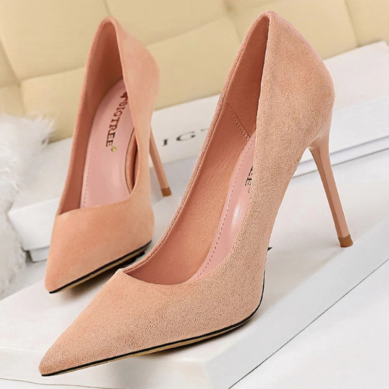 Polished Shoes with an Effortless Classic Look