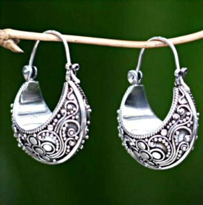 Beautiful Earring with Unique Style