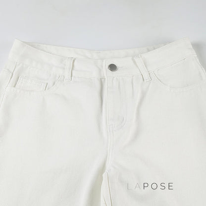 Sophisticated Garment with a Clean Classic Look