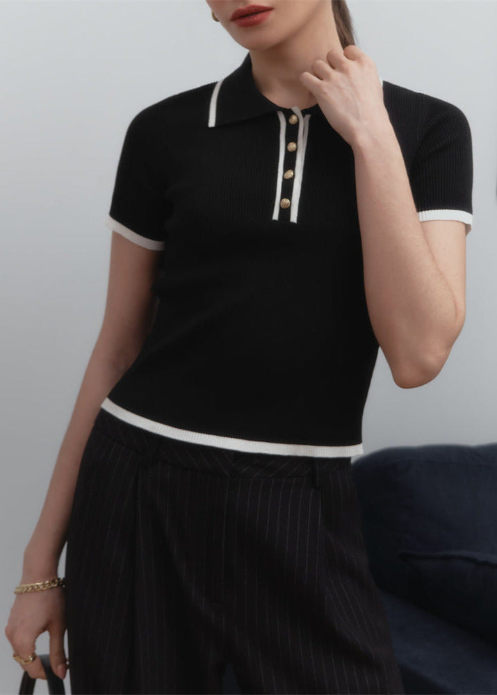 Well Tailored Top with a Graceful Silhouette