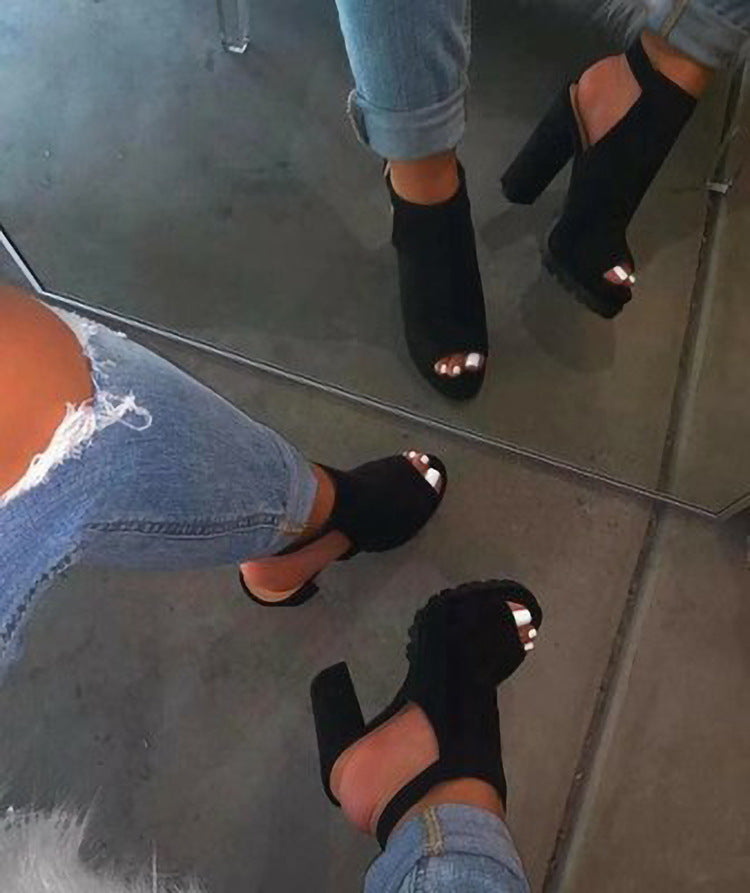 Classic Orthopedic Sandals with Timeless Style