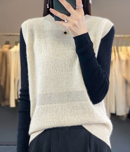 Effortless and trendy general sweater