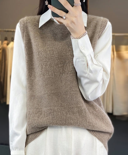 Effortless and trendy general sweater
