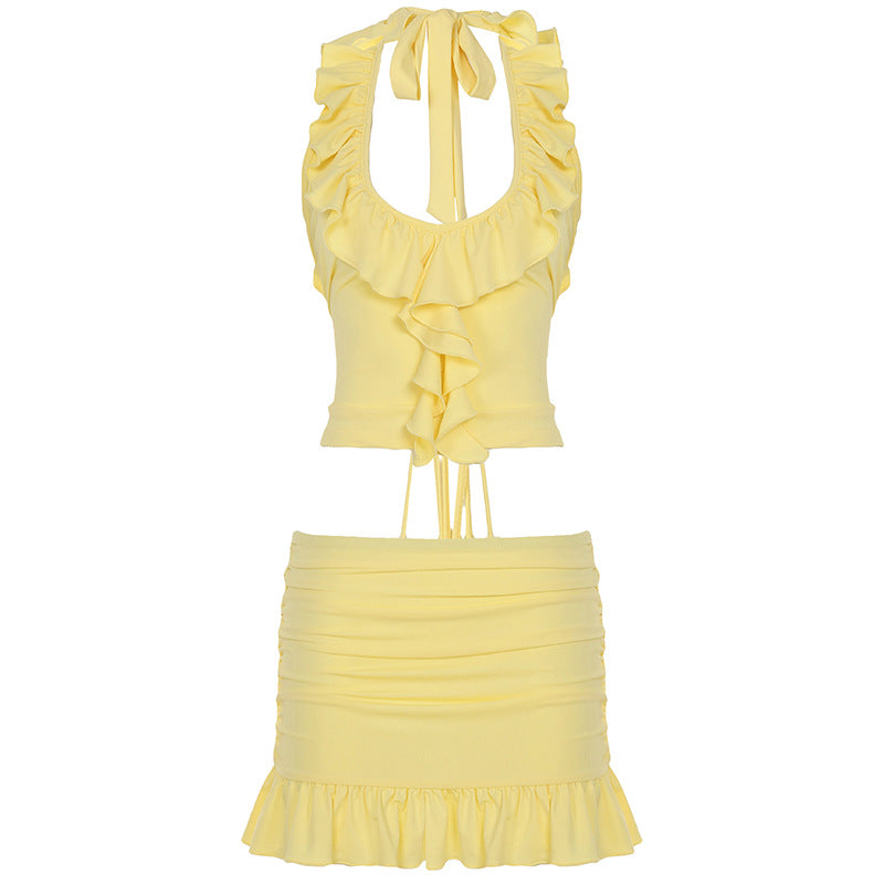 Effortlessly Elegant Garment with a Timeless Design