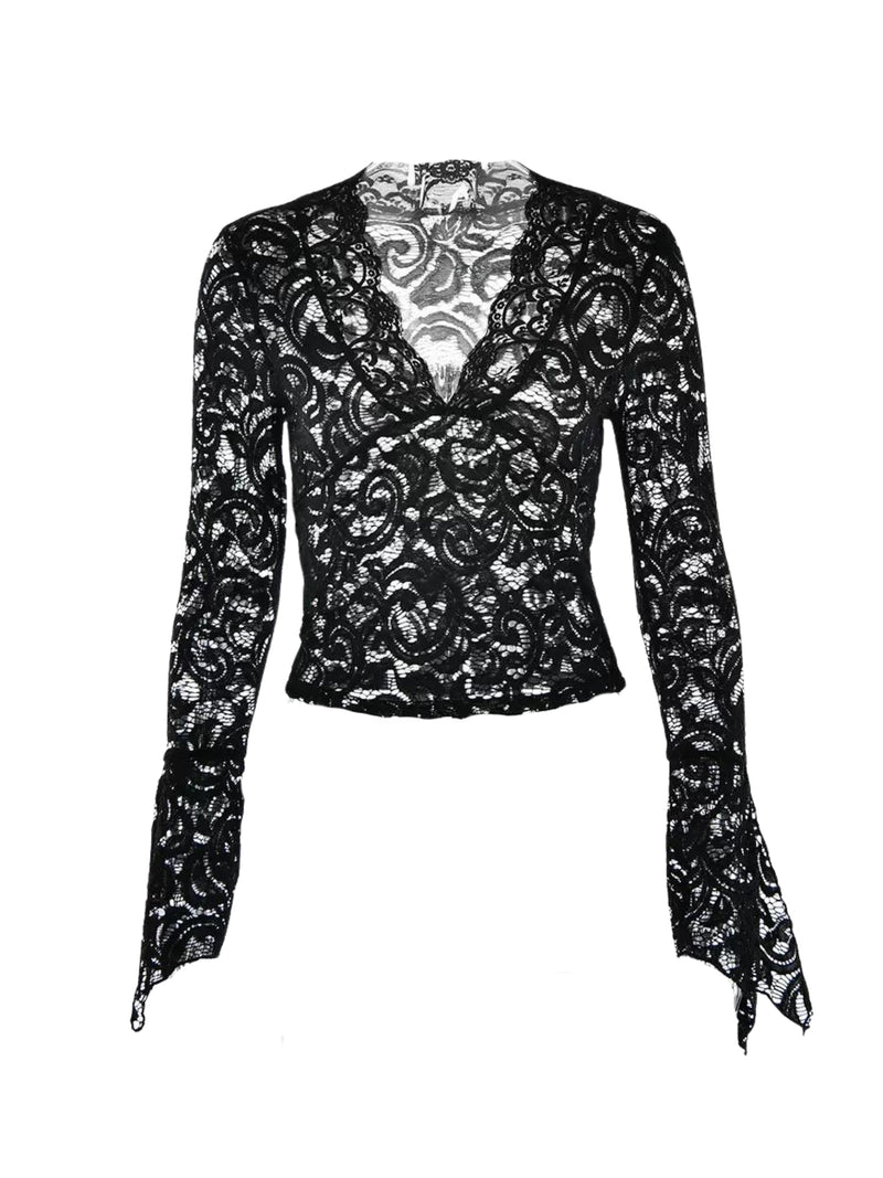 Effortlessly Elegant Top with a Timeless Design