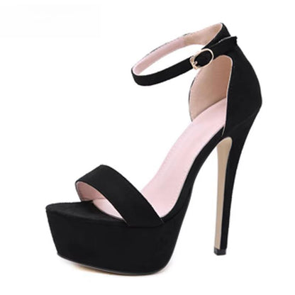 Effortlessly Elegant Heels with a Timeless Design