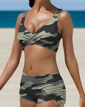 Bikini with twisted front