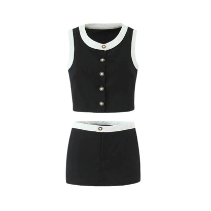 Effortlessly Elegant Garment with a Timeless Design