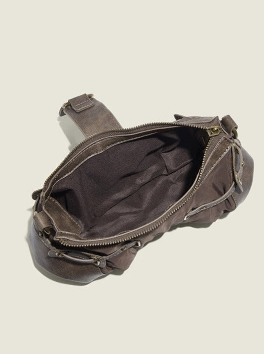 Beautifully Finished Bag in a Timeless Design