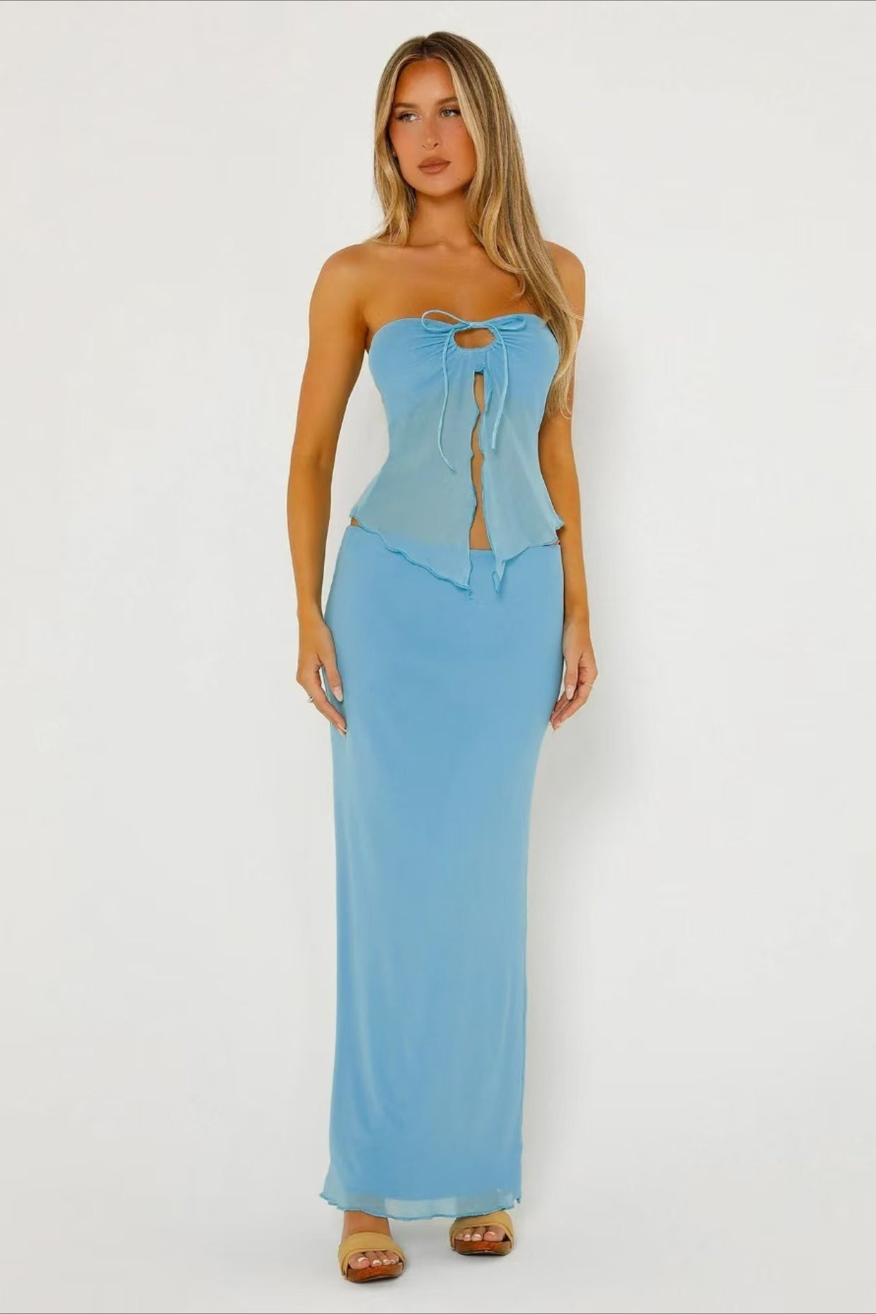 Sophisticated Garment with a Clean Classic Look