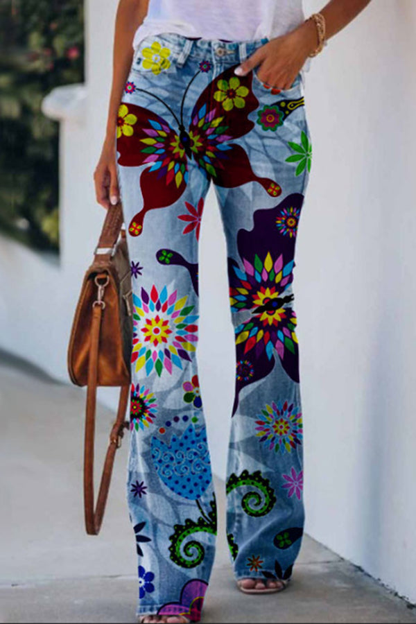 High-waisted flared trousers in faux print
