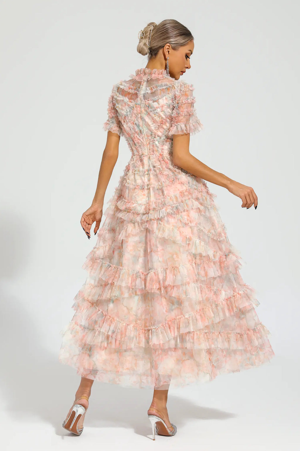 Polished Dress with an Effortless Classic Look