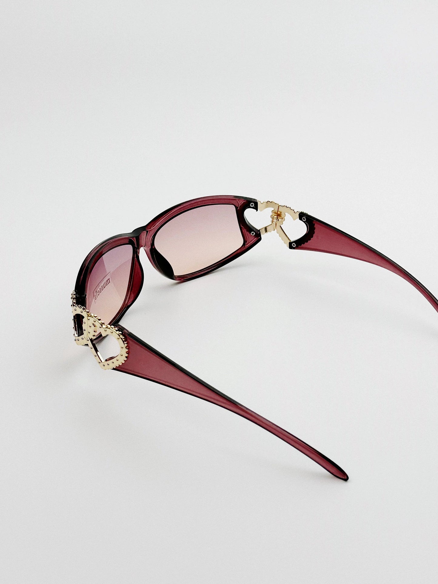 Gracefully Styled Garment for Any Occasion