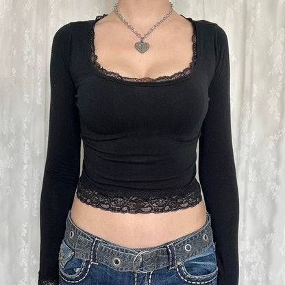 Classic Vintage & Enduringly Stylish Top