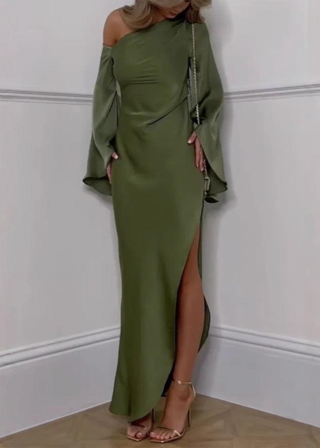 Polished Garment with an Effortless Classic Look