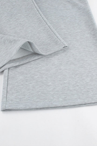 Classic Vintage Pullover with a Flattering Fit