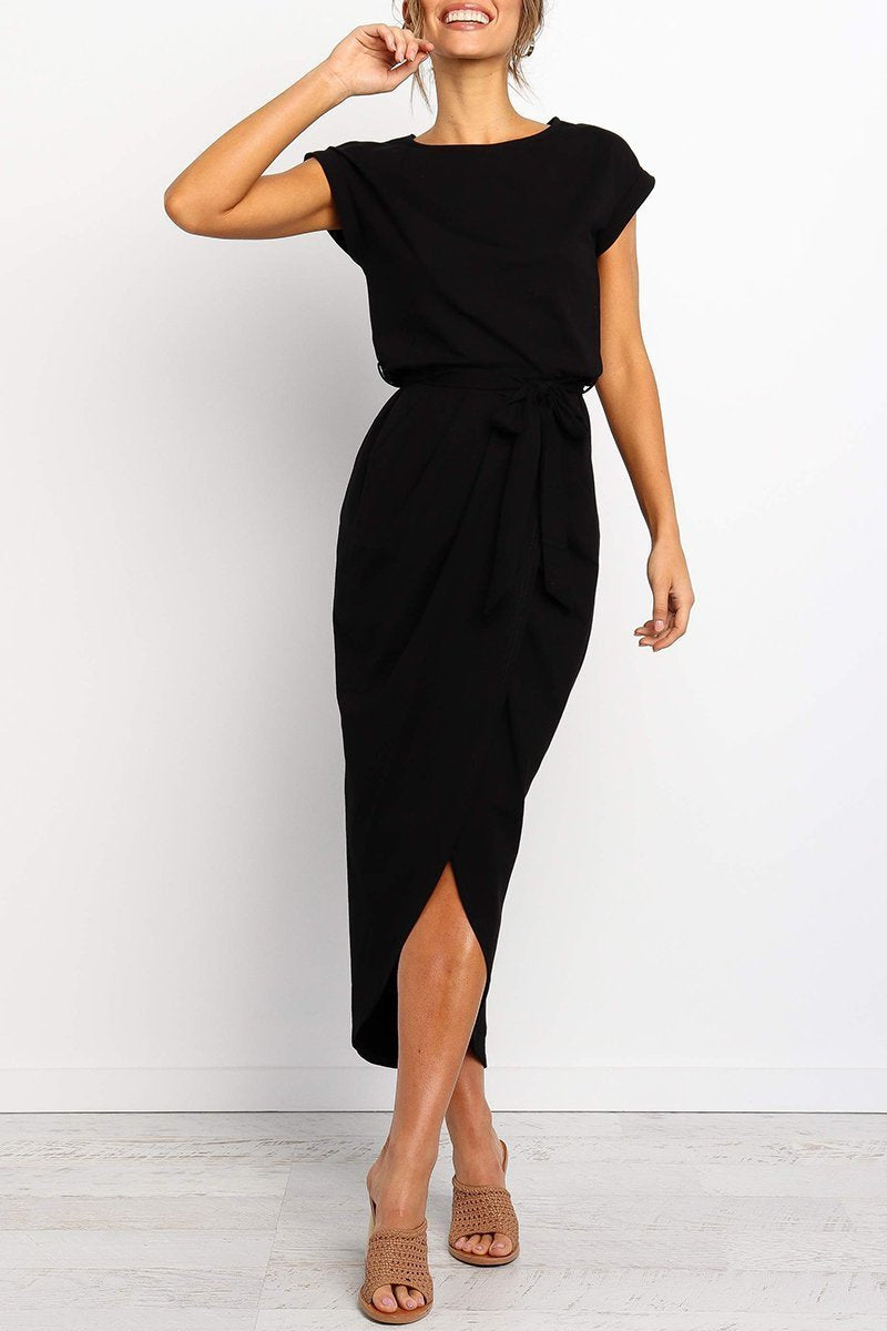 Billie Timeless and stylish summer dress