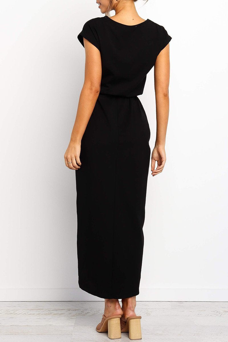 Billie Timeless and stylish summer dress